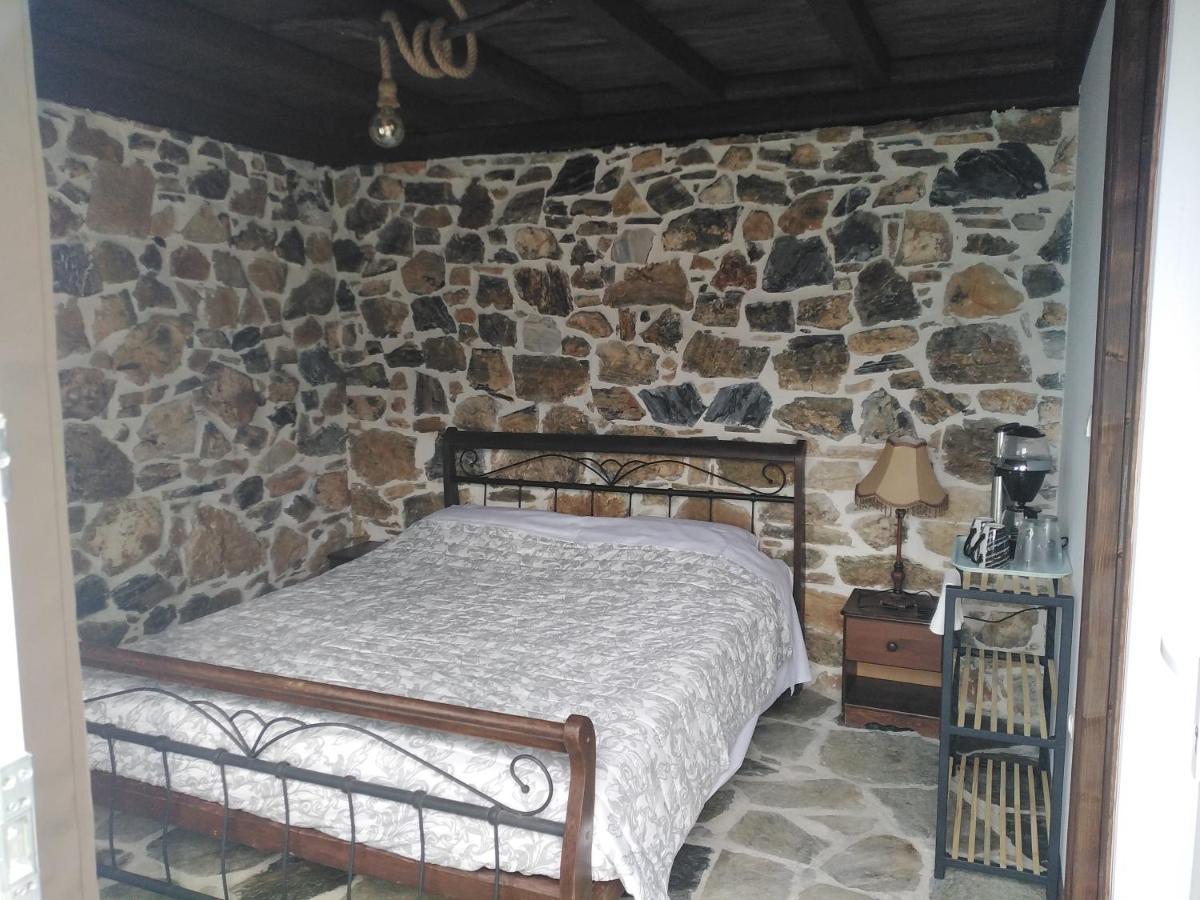 Villa Ελαιώνας - Solar Energy House Khorevtón Exterior foto